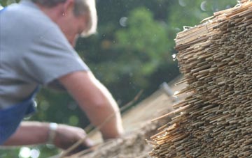 professional Knowe thatchers